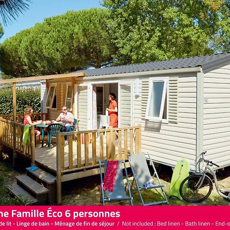Camping Les Peupliers Ла-Флот Экстерьер фото